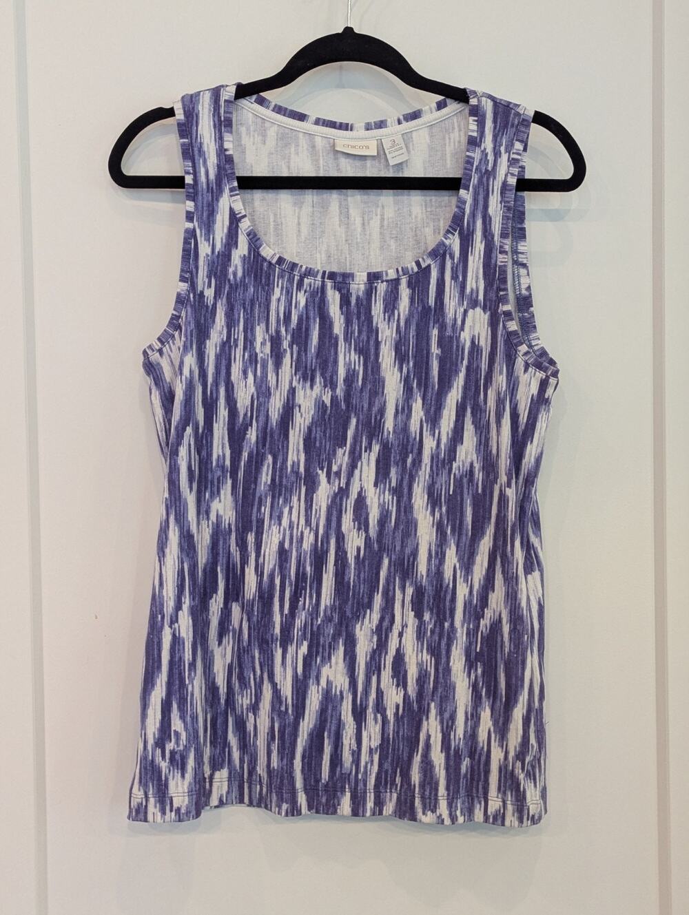 Chico's Size 3 XL Blue Abstract Ikat Tank Top Stretch Scoop Neck Tie Dye Effect